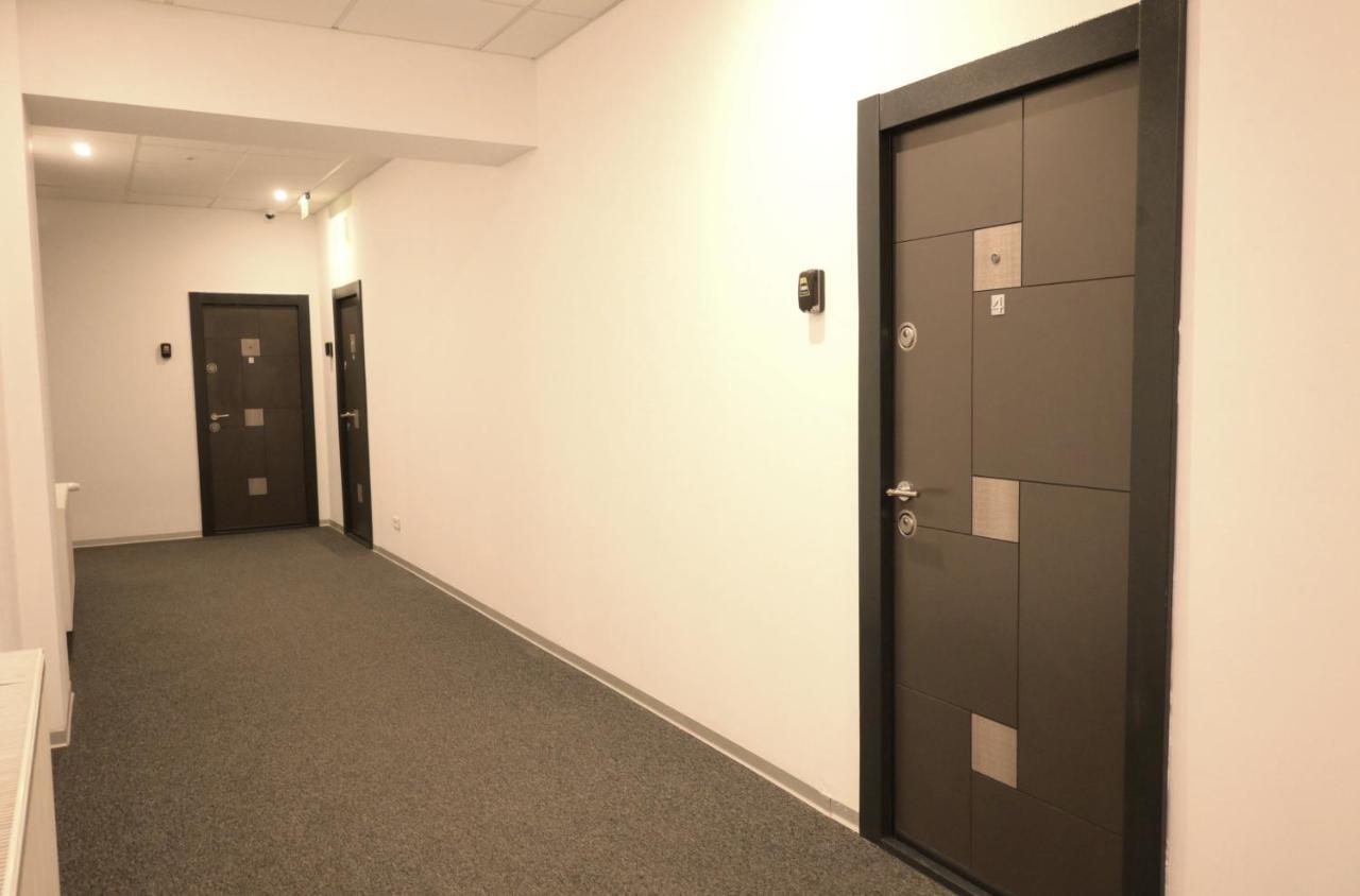 Luana Airport Apartments #4 Otopeni Exteriér fotografie